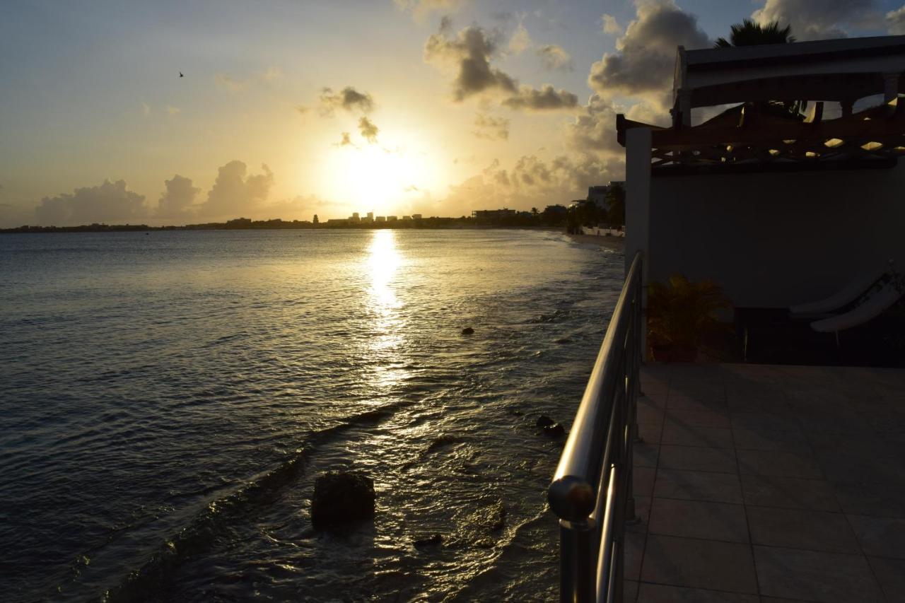 Tradewinds Apartments Simpson Bay Exterior foto